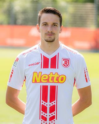 Sebastian Stolze