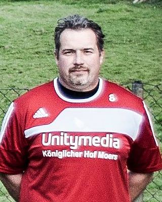 Dennis Tenge